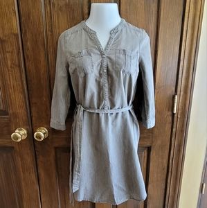 New York and Company Sz S Beige Dress P2P 18 L 20